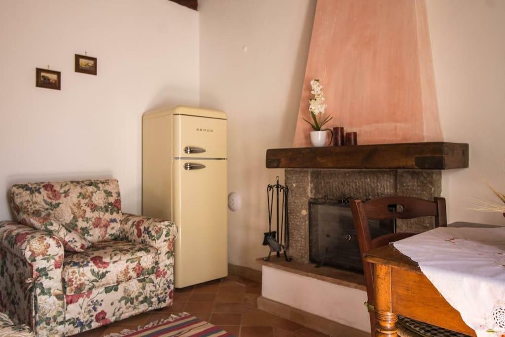 Le Casette Country House 2 Petricci Eksteriør bilde